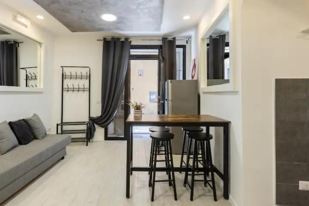 רומא Historical Workshop Apartment - Fico מראה חיצוני תמונה