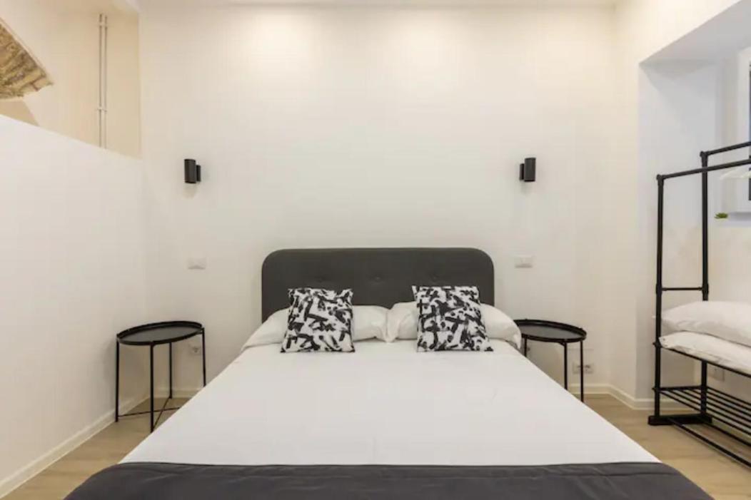 רומא Historical Workshop Apartment - Fico מראה חיצוני תמונה